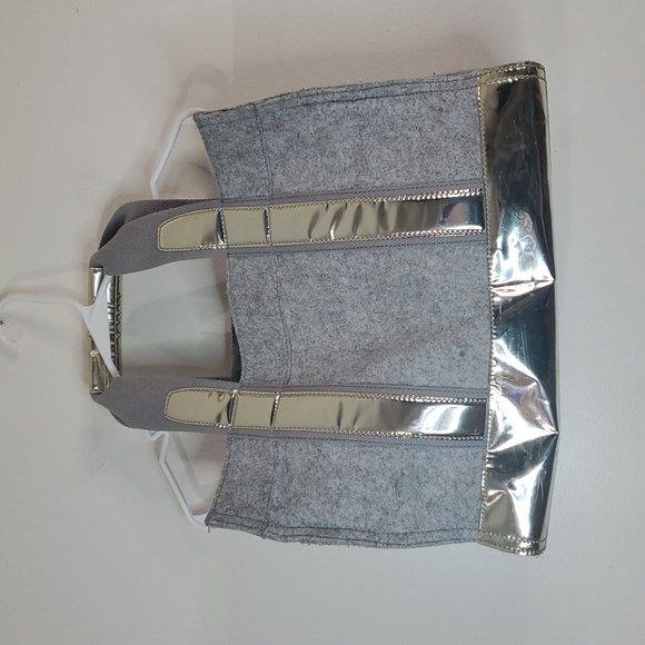 Tory Burch Ella Flannel Metallic Gold Trim Tote Bag Big Logo - Picture 8 of 16